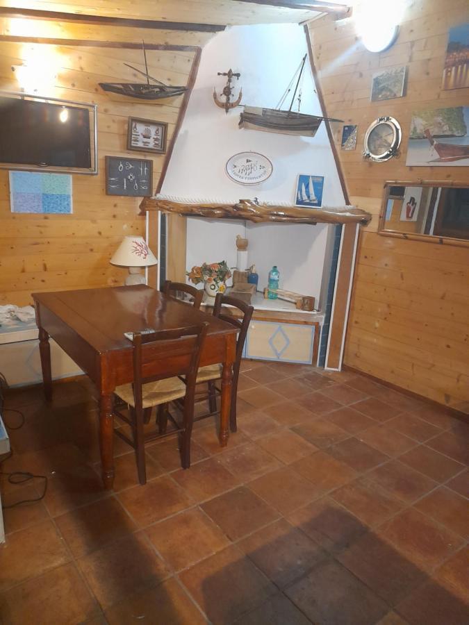 La Casetta Del Pescatore Palau Exteriör bild